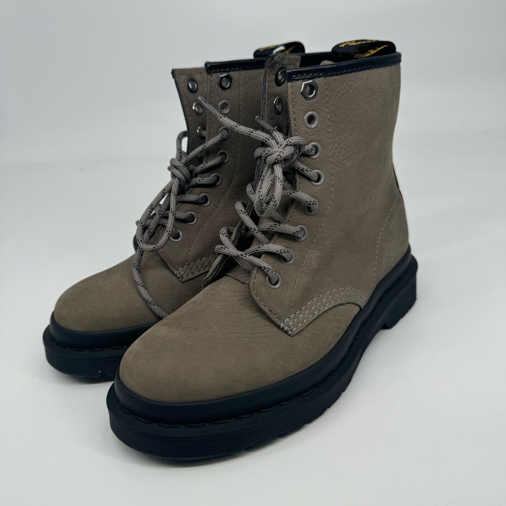 Dr. Martens 1460 Pascal‎ Suede Lace Up Boots Women's 4 Forest Hunter Green